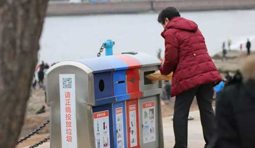 如何分類生活垃圾？四色垃圾桶，收納種類各不同