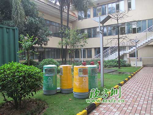 韶關物業(yè)分類玻璃鋼垃圾桶，提升社區(qū)好環(huán)境。