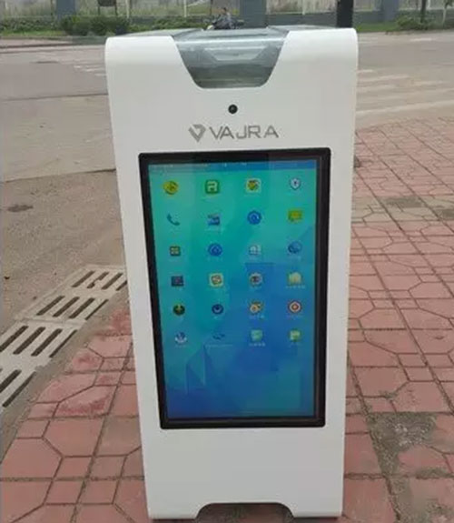 成都高大上果皮箱：有WiFi，靠太陽能工作