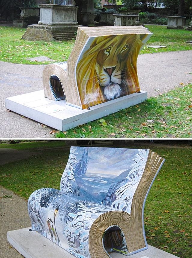 書本造型設(shè)計(jì)的創(chuàng)意戶外休閑椅，這個(gè)放動(dòng)物園再合適不過。